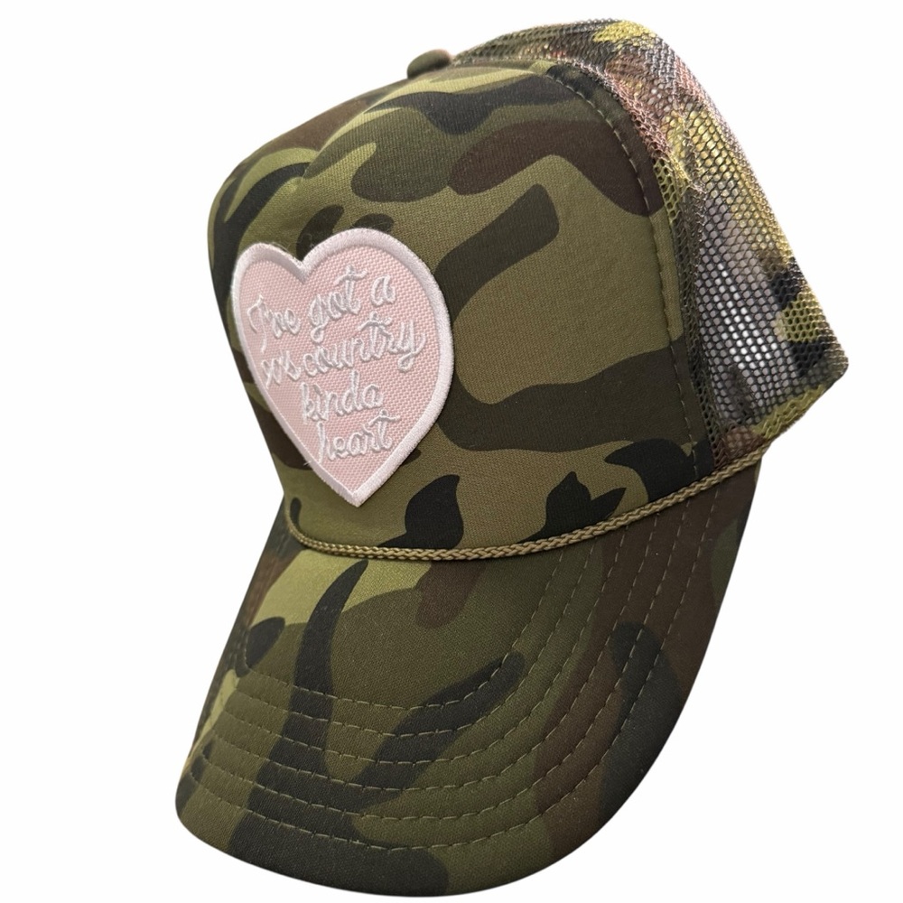 Brand new Otto camo trucker hat “I’ve got a 90s country kinda heart” - Picture 2 of 6